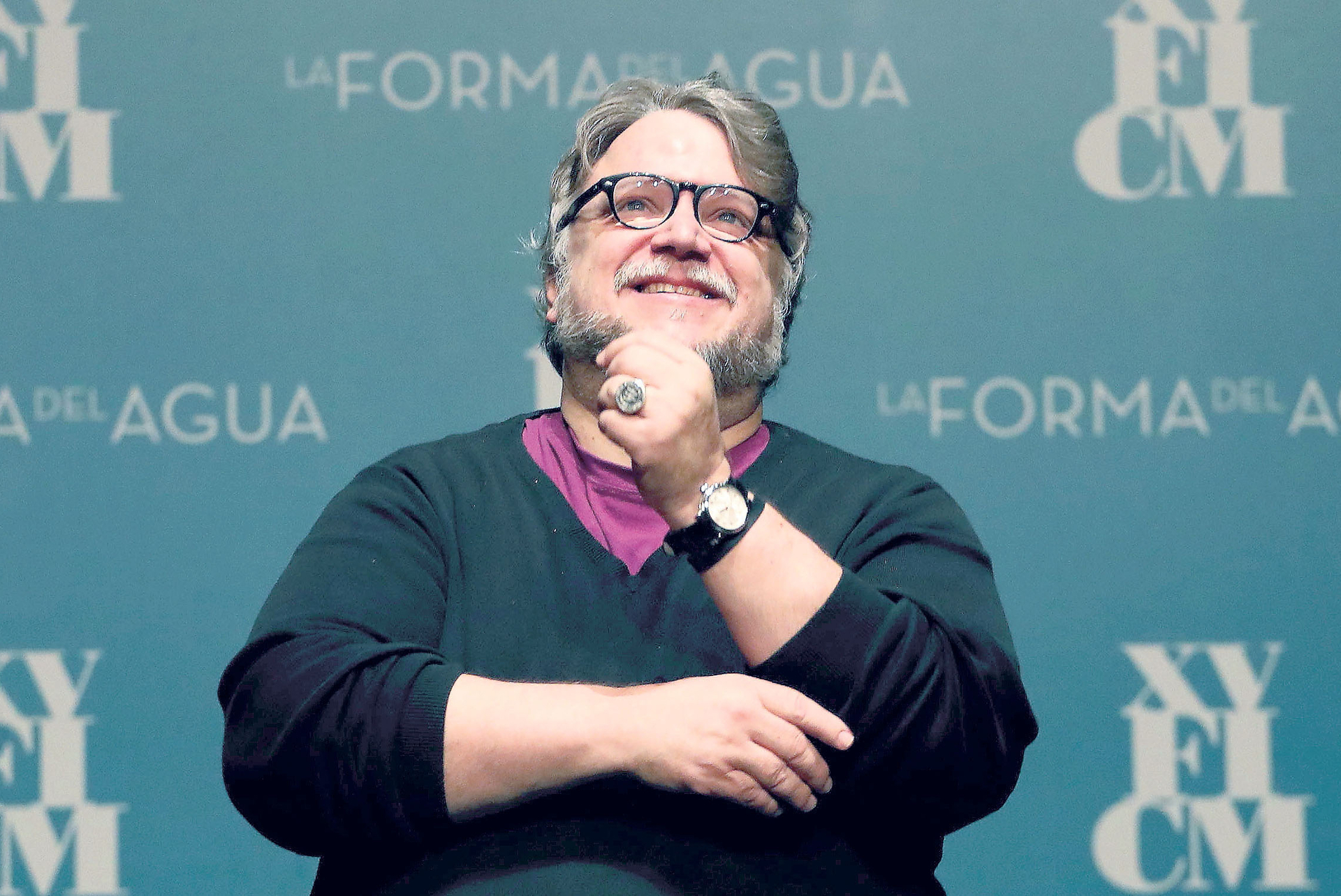 'Mientras todos ven el partido', Guillermo del Toro se ofrece a pagar los Ariel