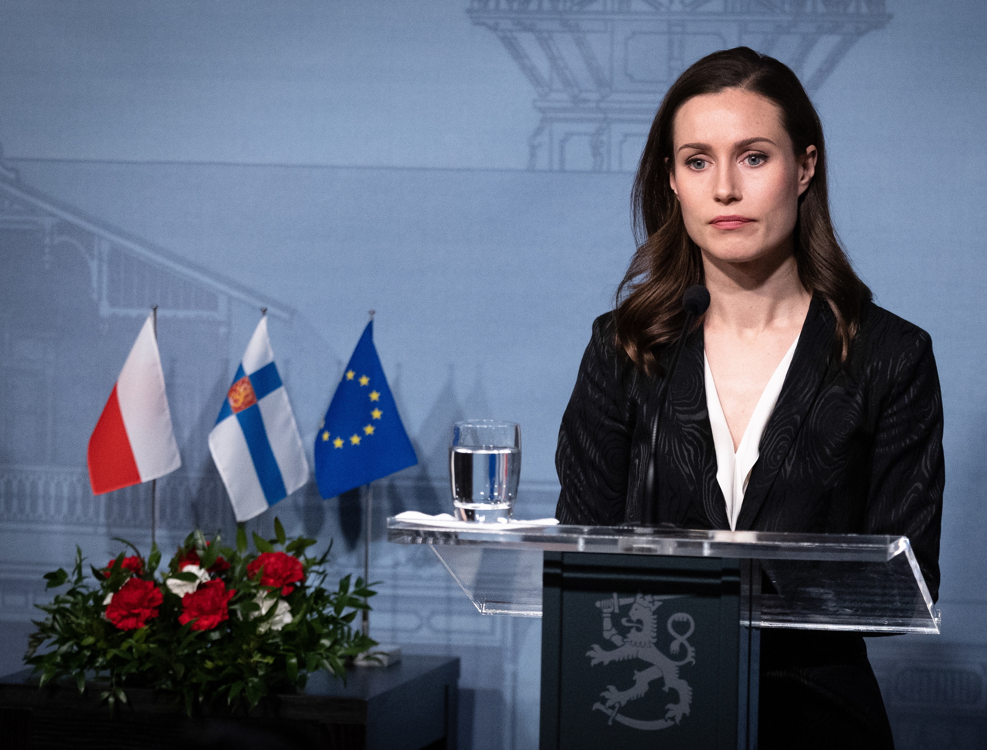Primera ministra de Finlandia dice que su país ya debería estar en la OTAN