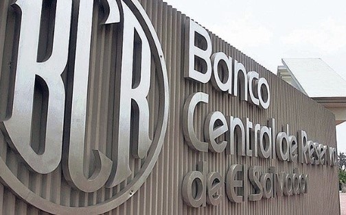 El Salvador anuncia segunda oferta de compra de bonos