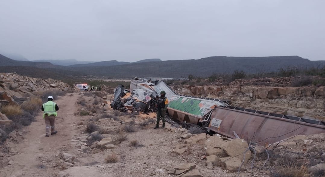 Se descarrila tren en Ramos Arizpe; un migrante resultó lesionado