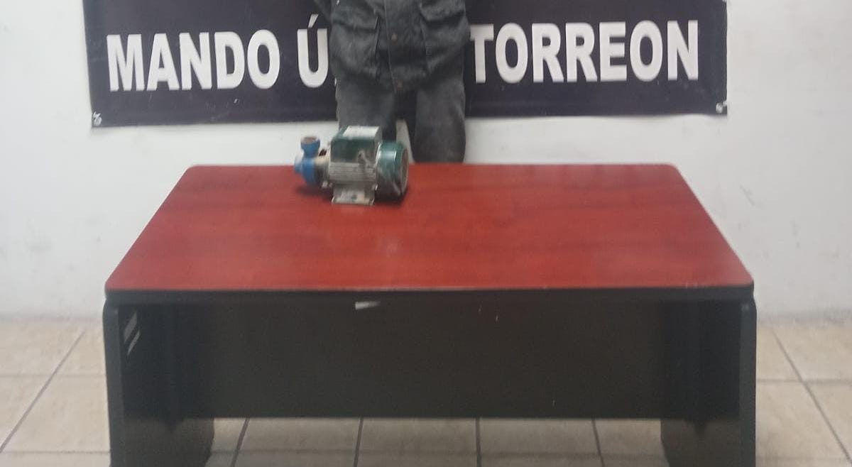 Joven pretendía robar bomba de agua en Torreón; fue sorprendido y detenido
