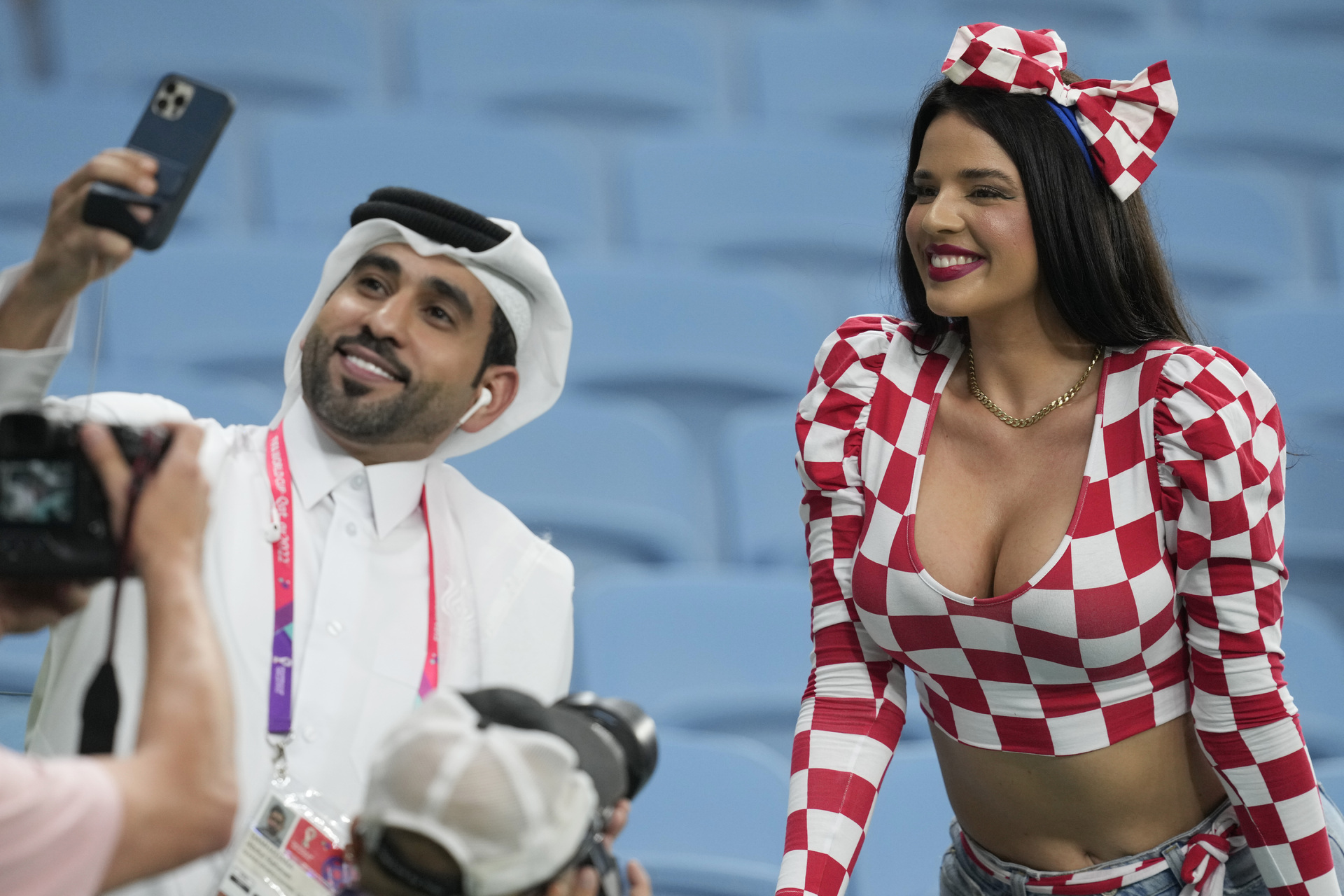 Ivana Knoll, la aficionada croata que conquista el Mundial de Qatar 2022