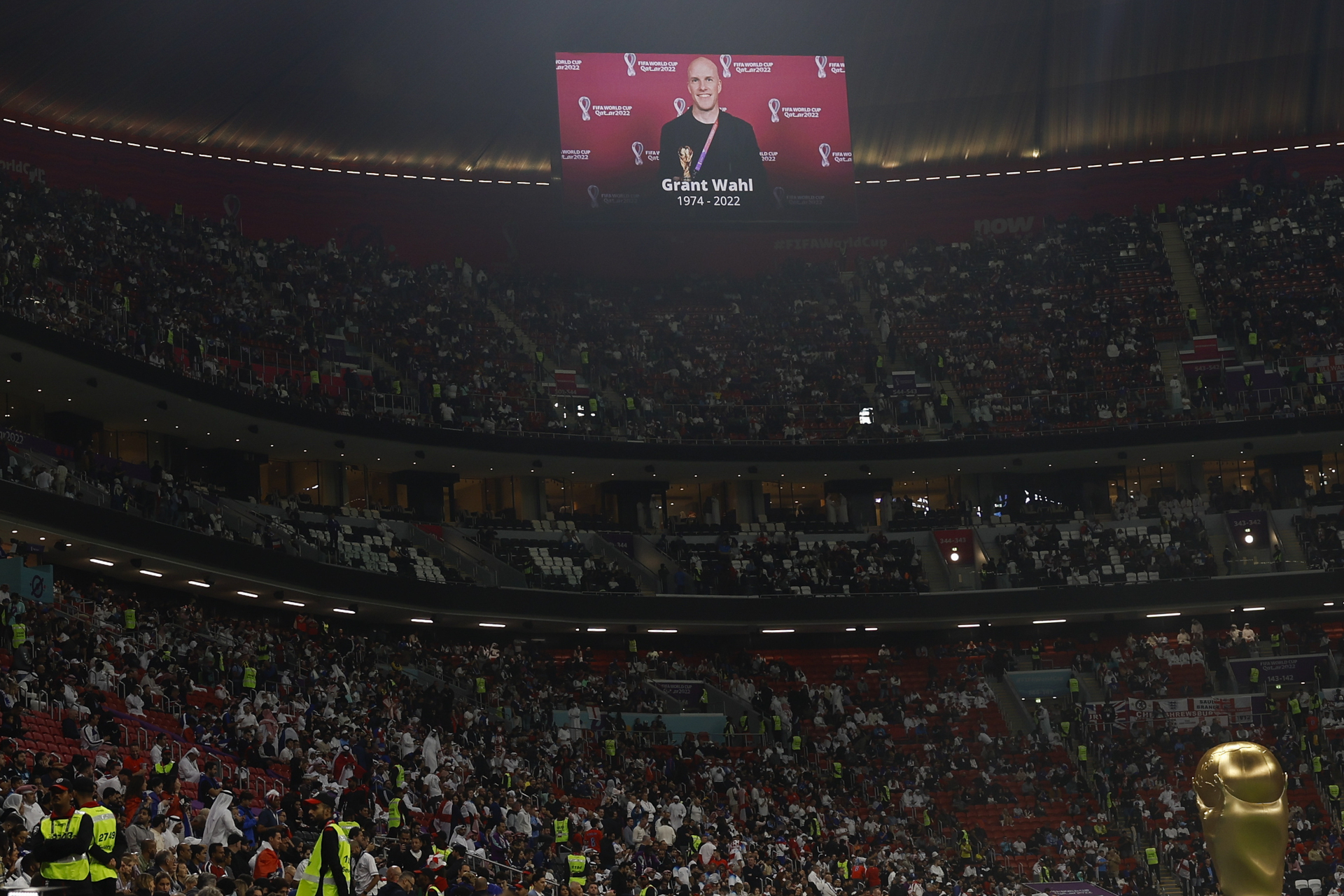 FIFA rinden tributo al periodista Grant Wahl, muerto en Qatar