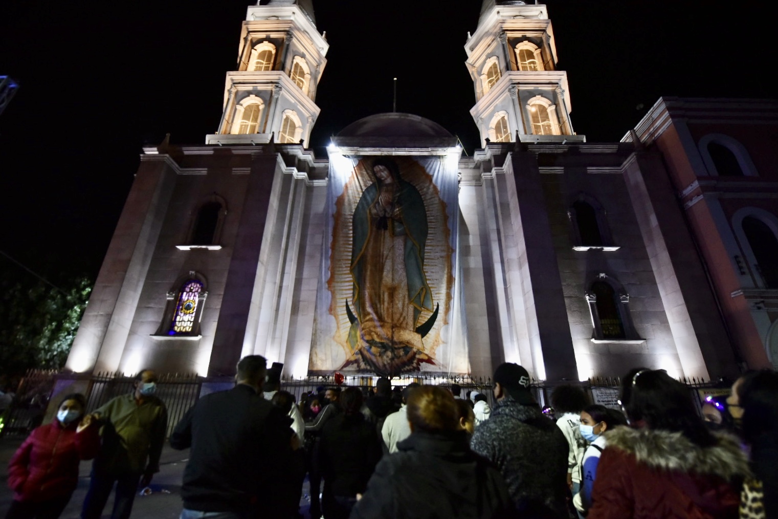 Esta noche se espera lleno total en Misa de Gallo y Mañanitas a la Virgen de Guadalupe en Torreón