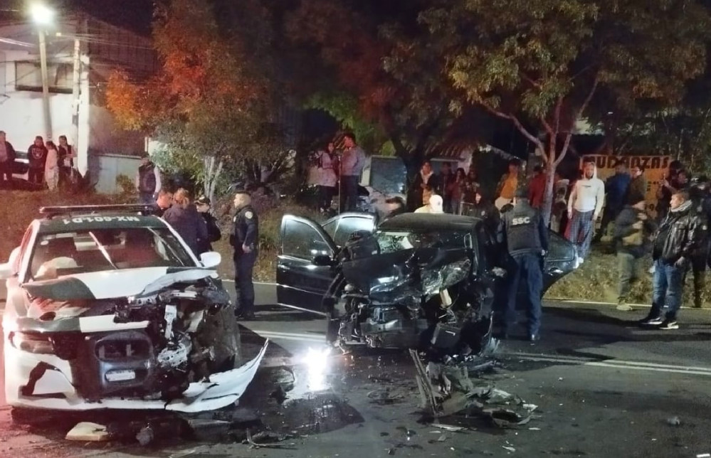 Choque entre auto y patrulla deja un muerto y 3 lesionados en Tlalpan