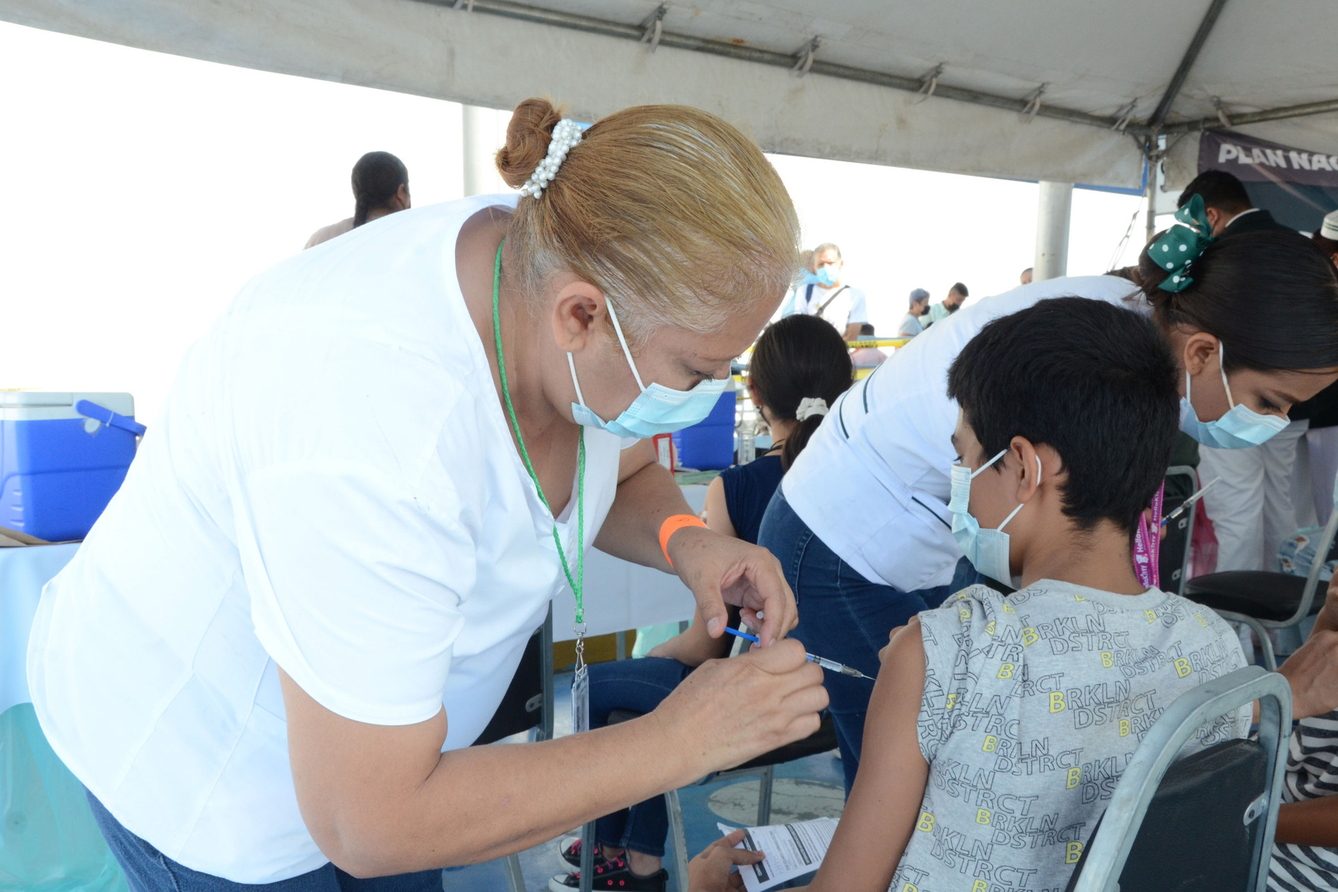 Más de 300 mil menores de Coahuila, sin esquema completo de vacunación anticovid