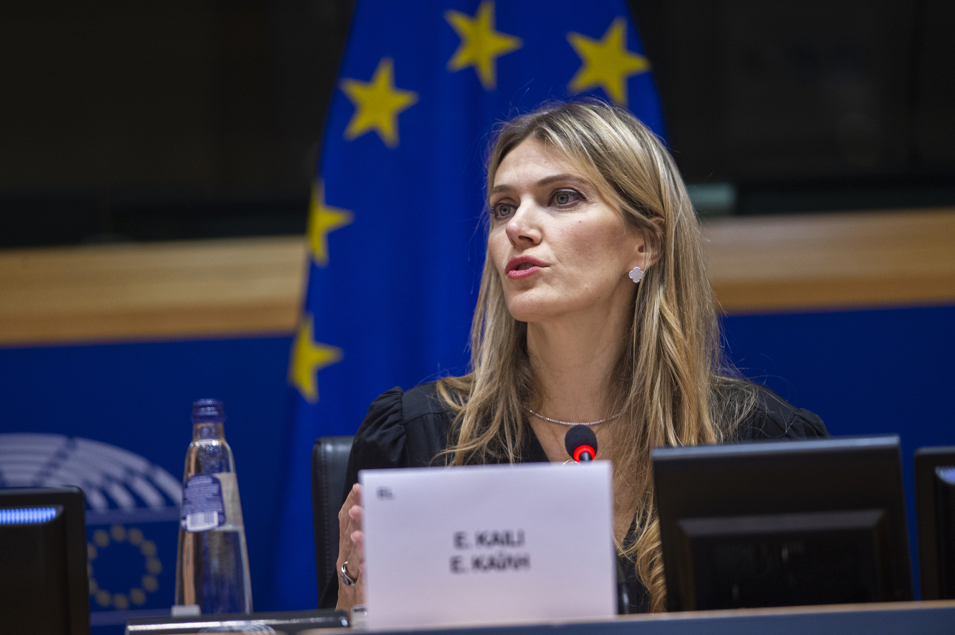 Eurodiputada Eva Kaili declara ante juez sobre caso de corrupción