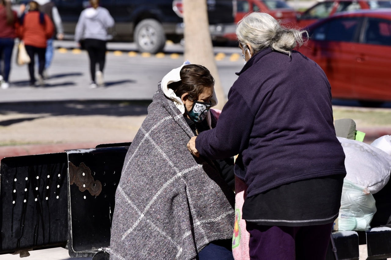 Protección Civil, en alerta por bajas temperaturas en Torreón