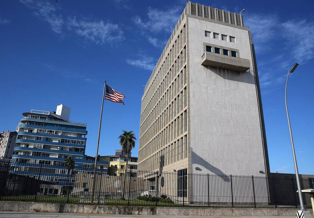 Embajada de EUA en Cuba reinicia entrevistas para visas de inmigrante