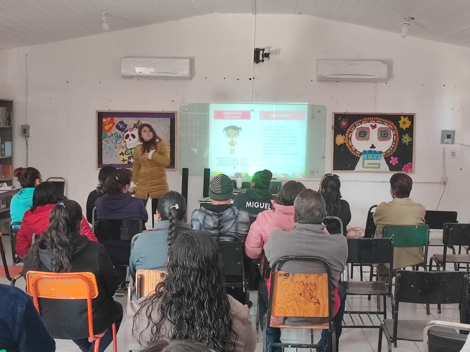 Ofrece Pronnif pláticas en escuelas del municipio de San Pedro