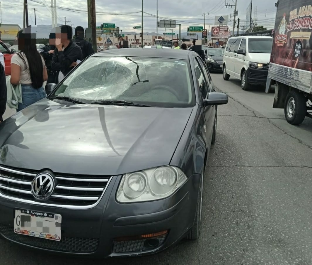 El automóvil señalado como presunto responsable es de la marca Volkswagen, línea Jetta, color gris. (EL SIGLO DE TORREÓN)