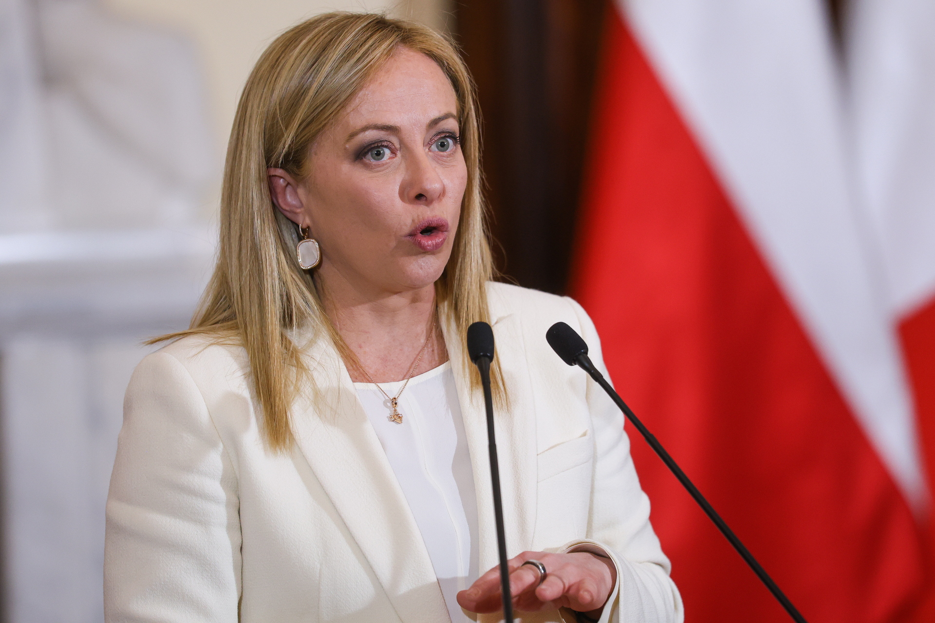 La primera ministra italiana también habló del pasaje del discurso de Putin en el que calificaba al Gobierno ucraniano de “régimen”. (RAFAL GUZ / EFE)