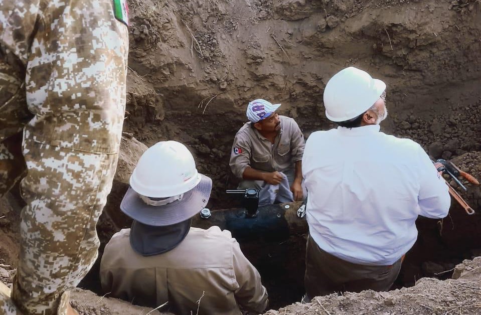Fue localizada una excavación con un ducto de combustible perforado y una toma clandestina colocada en Tlahualilo. (EL SIGLO DE TORREÓN)