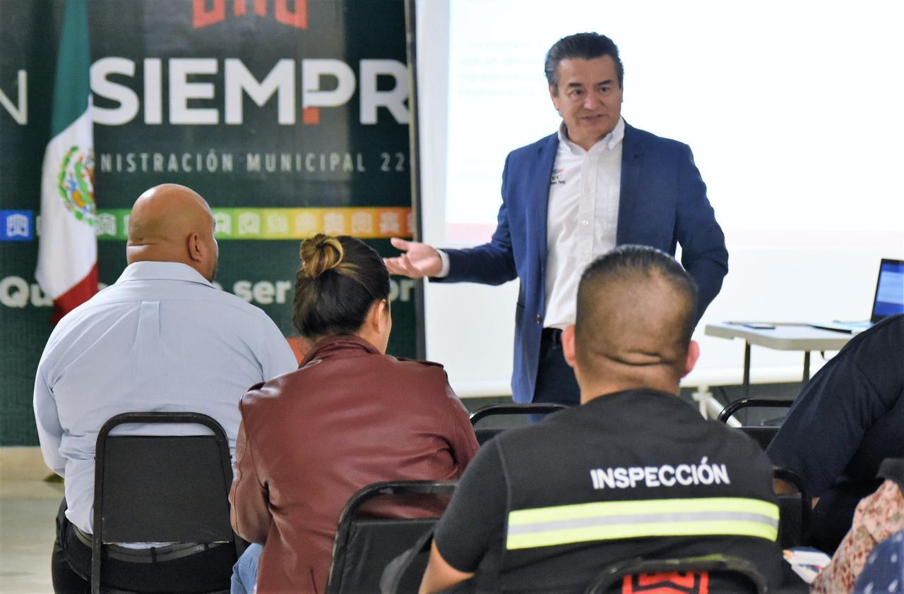 La CDHEC ofreció una capacitación al personal de Inspección y Verificación del ayuntamiento de Torreón.