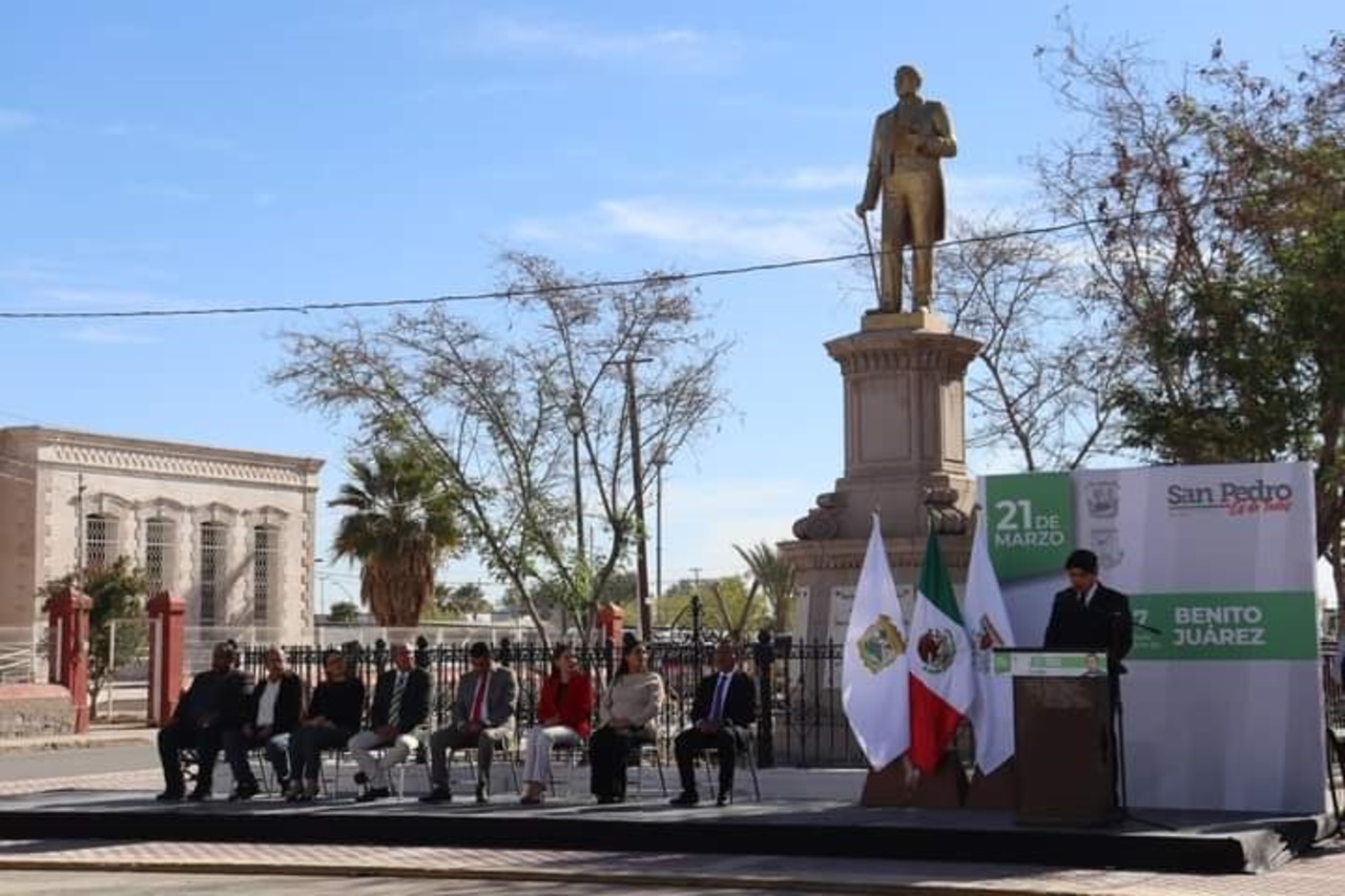 Conmemoran un aniversario más del natalicio del Benemérito de las Américas: Benito Juárez García. (EL SIGLO DE TORREÓN)