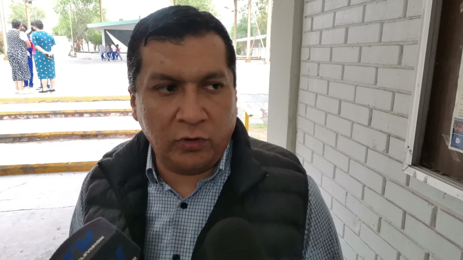 El delegado de la representación social en la región Centro del estado, Rodrigo Chairez Zamora, explicó que una corporación policiaca le consignó un detenido al Ministerio Público.