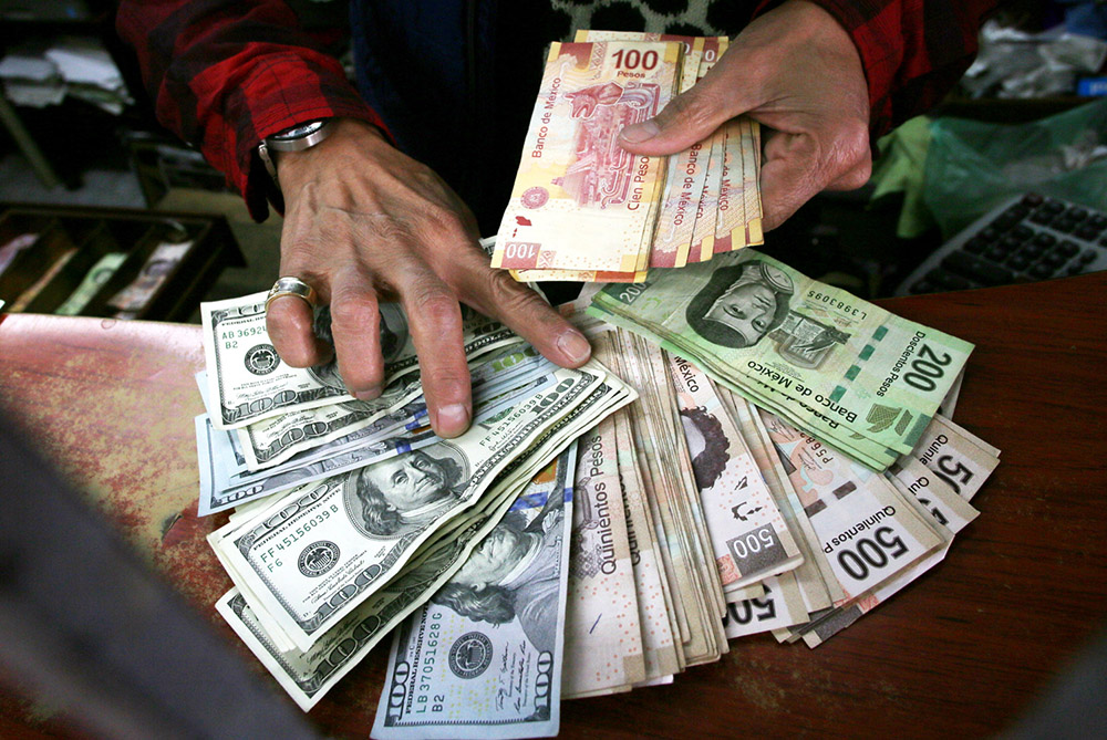 El Instituto ha asumido más de 10 millones 468 mil pesos en comisiones, recursos que representan un ahorro para los acreditados. (ESPECIAL)