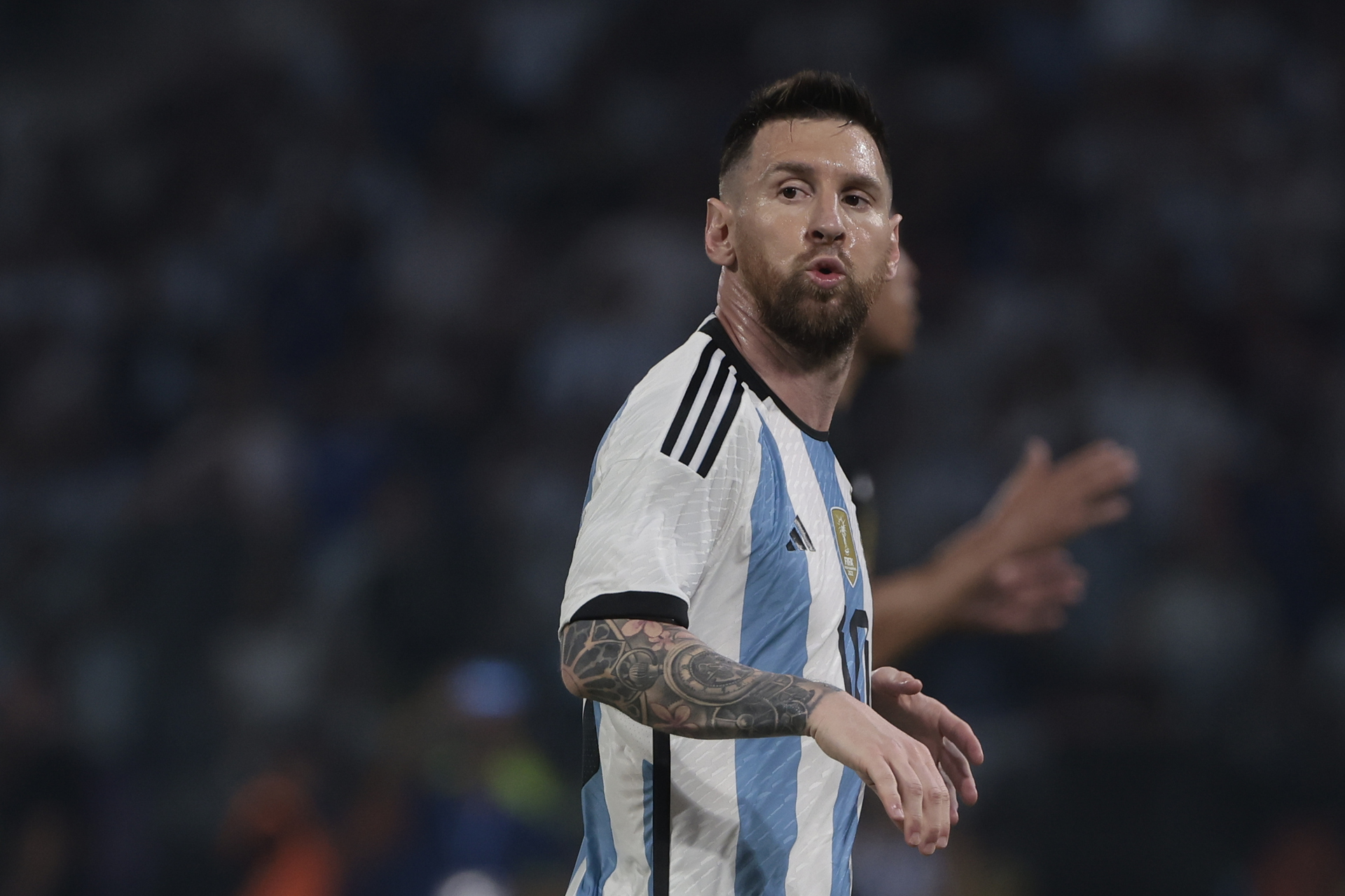 Dos jugadores le ganan la carrera a Messi en marca histórica de goles con selección