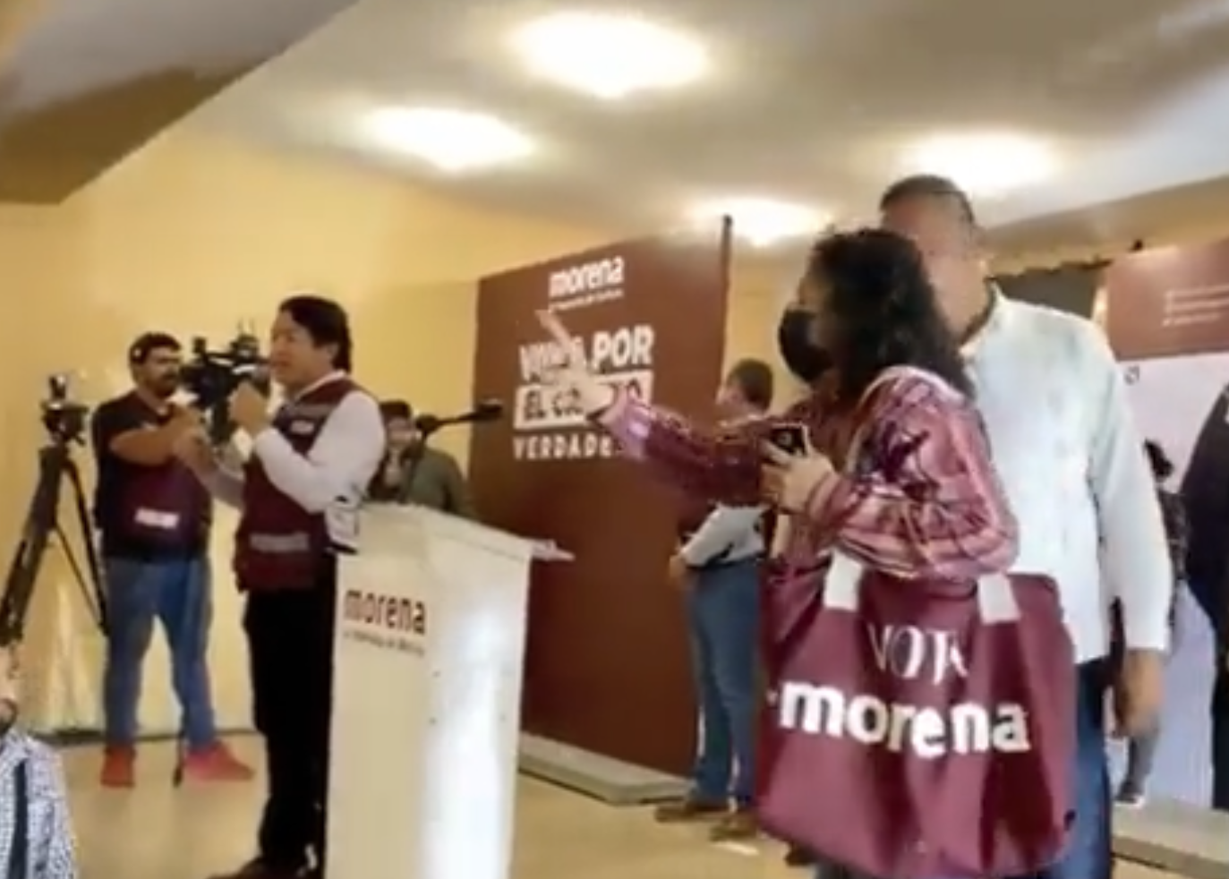 Los hechos ocurrieron durante un mitin realizado en Piedras Negras. (ESPECIAL)