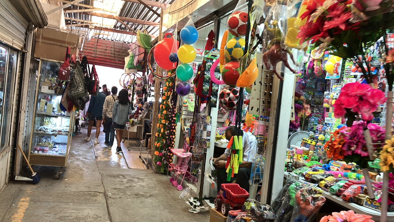 El año pasado durante el Día de las Madres les fue bien a los comerciantes de Madero y este año esperan que sea mejor. (EL SIGLO DE TORREÓN)