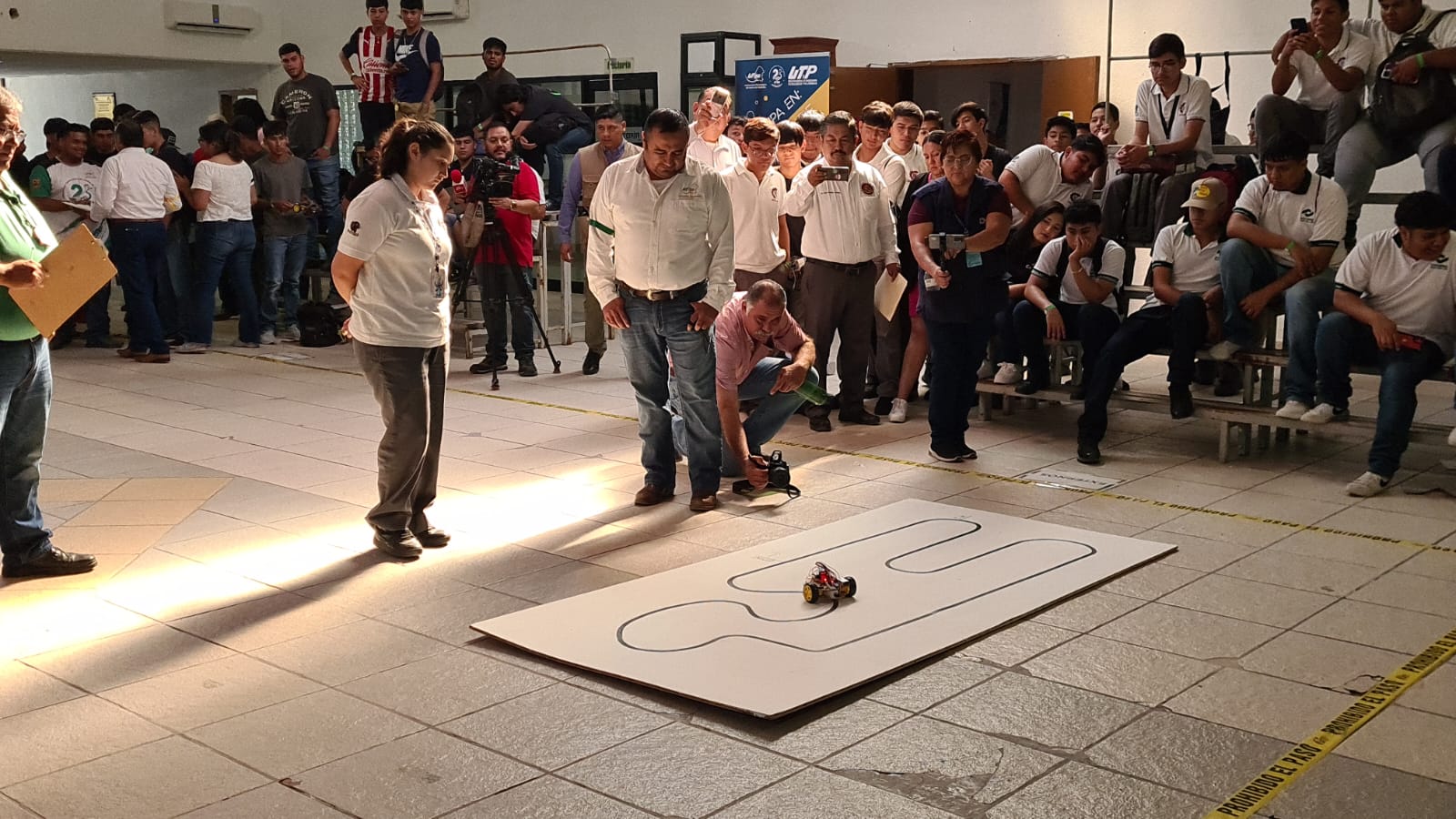 Inauguran Primer Concurso de Robótica en la Universidad Tecnológica del Norte de Coahuila