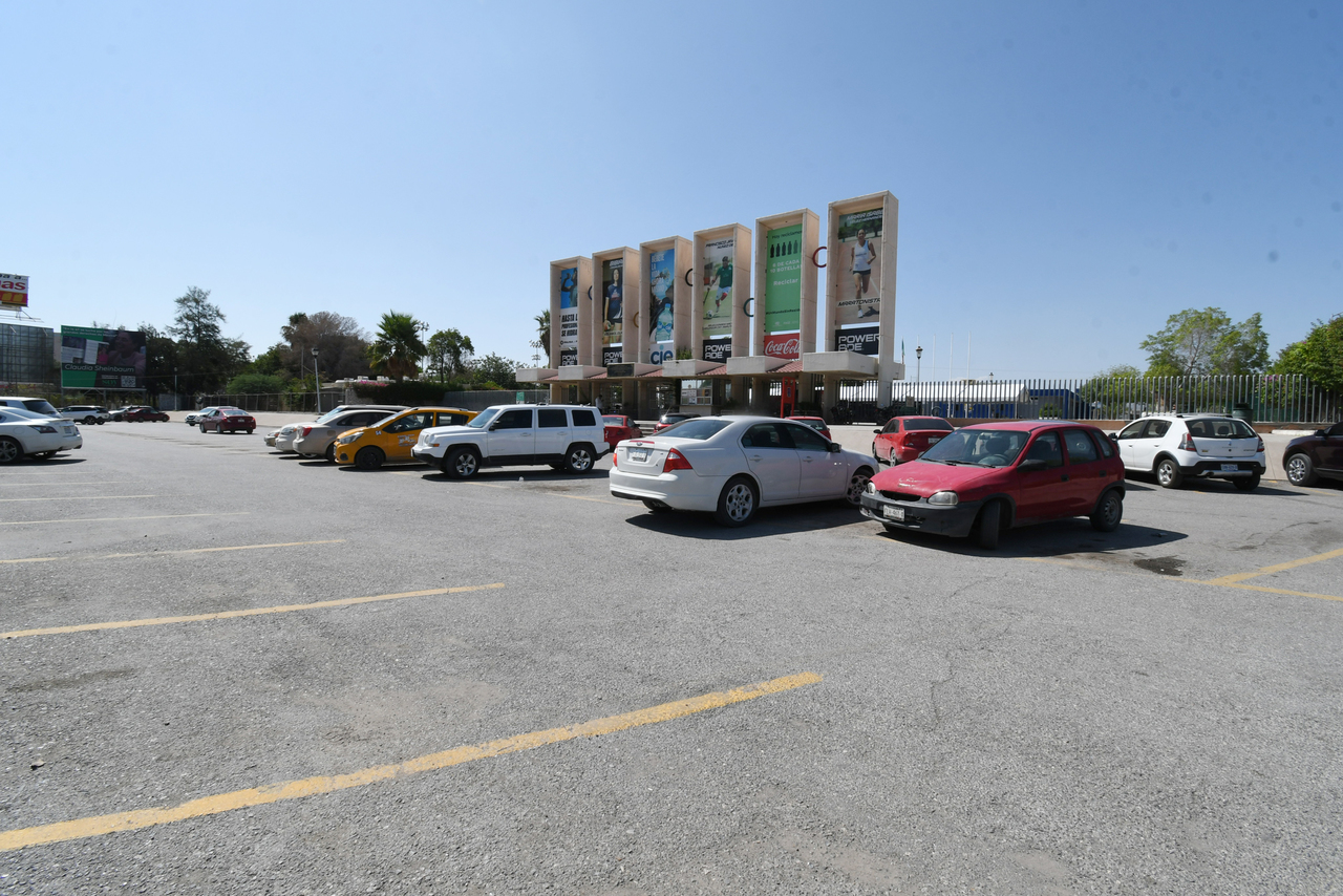 Deportiva de Torreón contempla ampliar estacionamiento