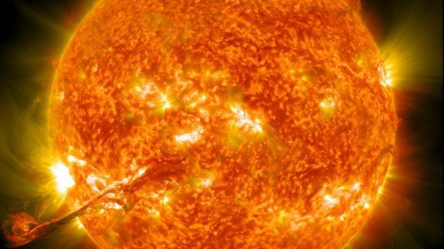 Científicos rusos detectan tres poderosas erupciones solares