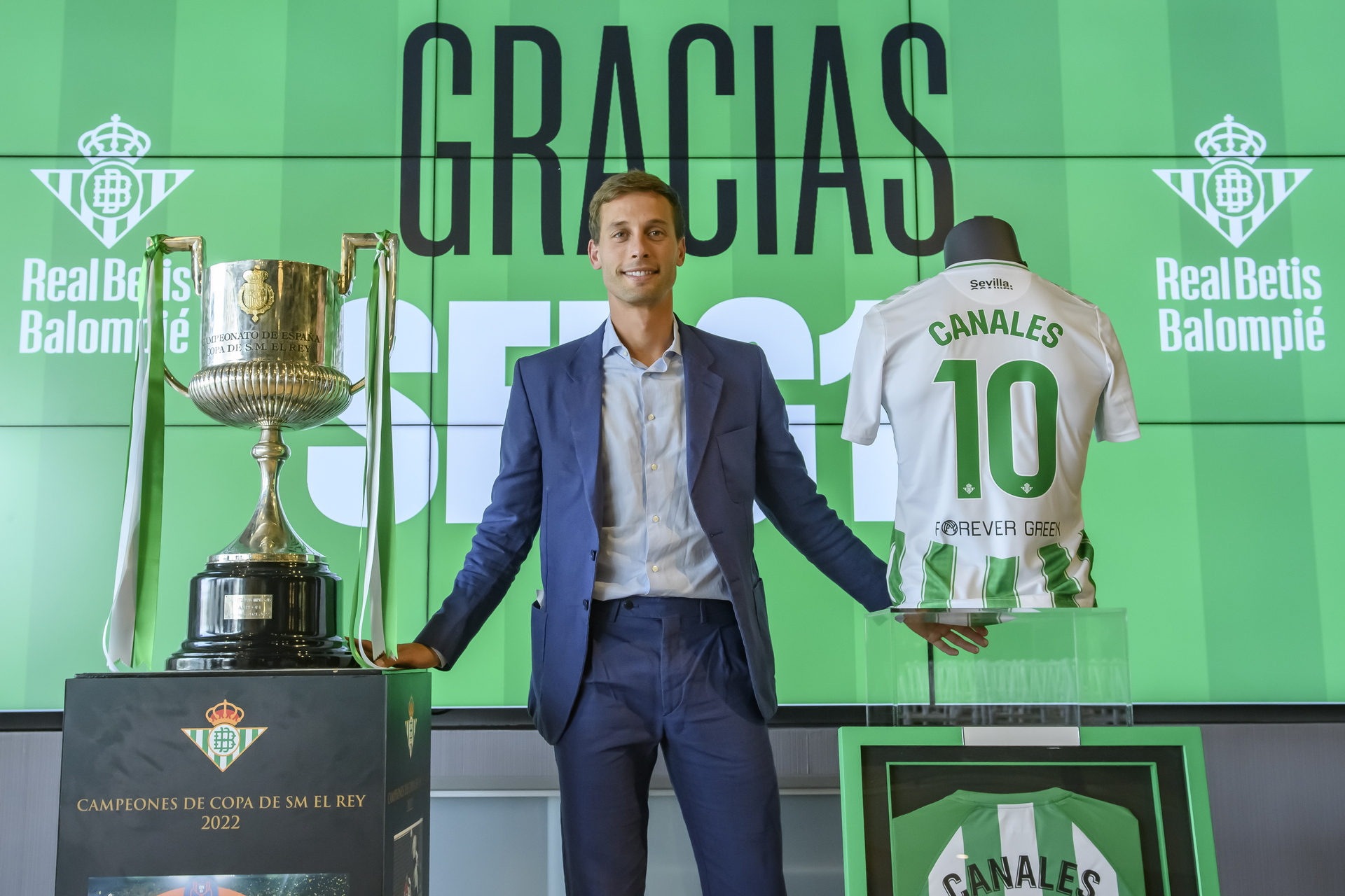 Andrés Guardado dedica emotivas palabras a Sergio Canales