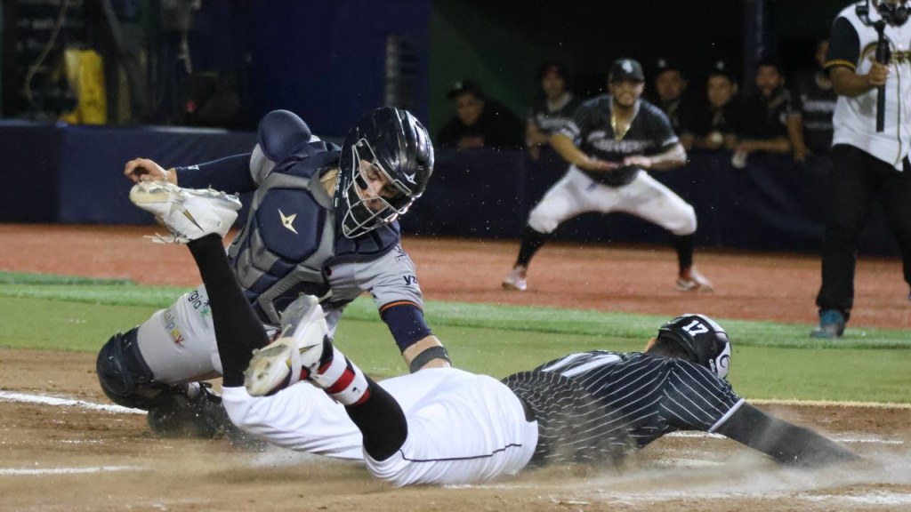 Guerreros de Oaxaca vencen a Tigres por partida doble