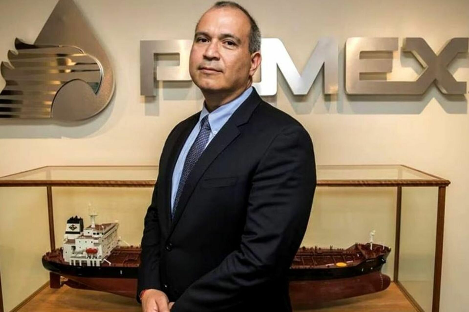Interpol cancela ficha roja contra Carlos Alberto Treviño, exdirector de Pemex