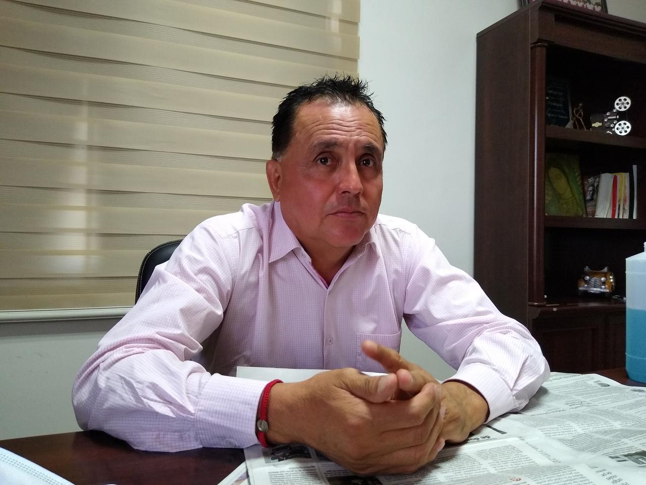 Ismael Leija Escalante, secretario general del Comité Ejecutivo Nacional del sindicato, expuso que la situación es crítica para los trabajadores. (EL SIGLO DE TORREÓN)