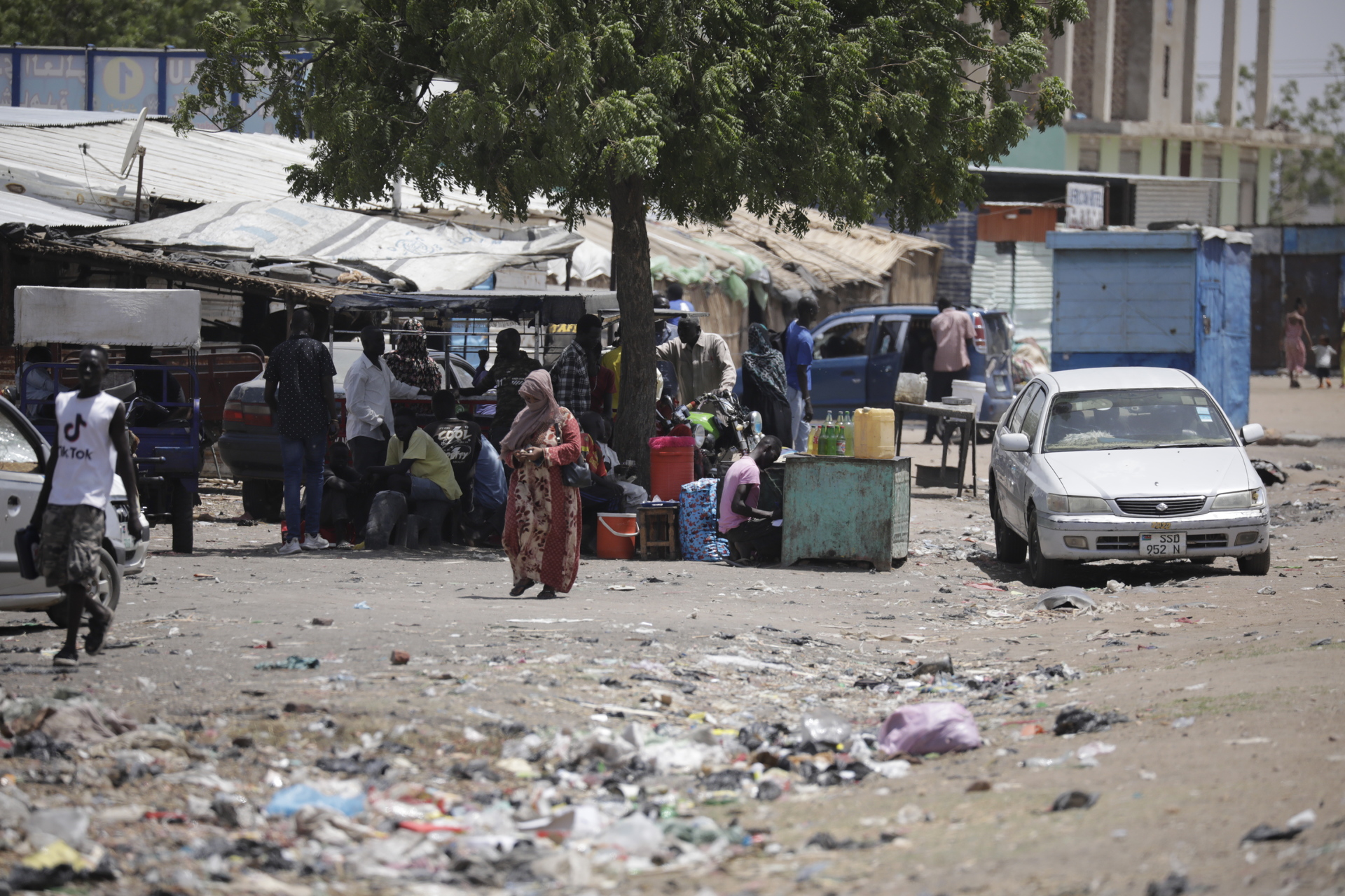 ONU sube a más de ocho millones el número de desplazados y refugiados por el conflicto en Sudán