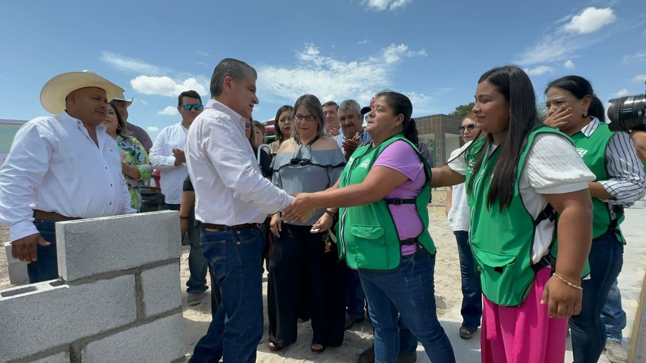 Mejora infraestructura vial en diversos municipios de Coahuila