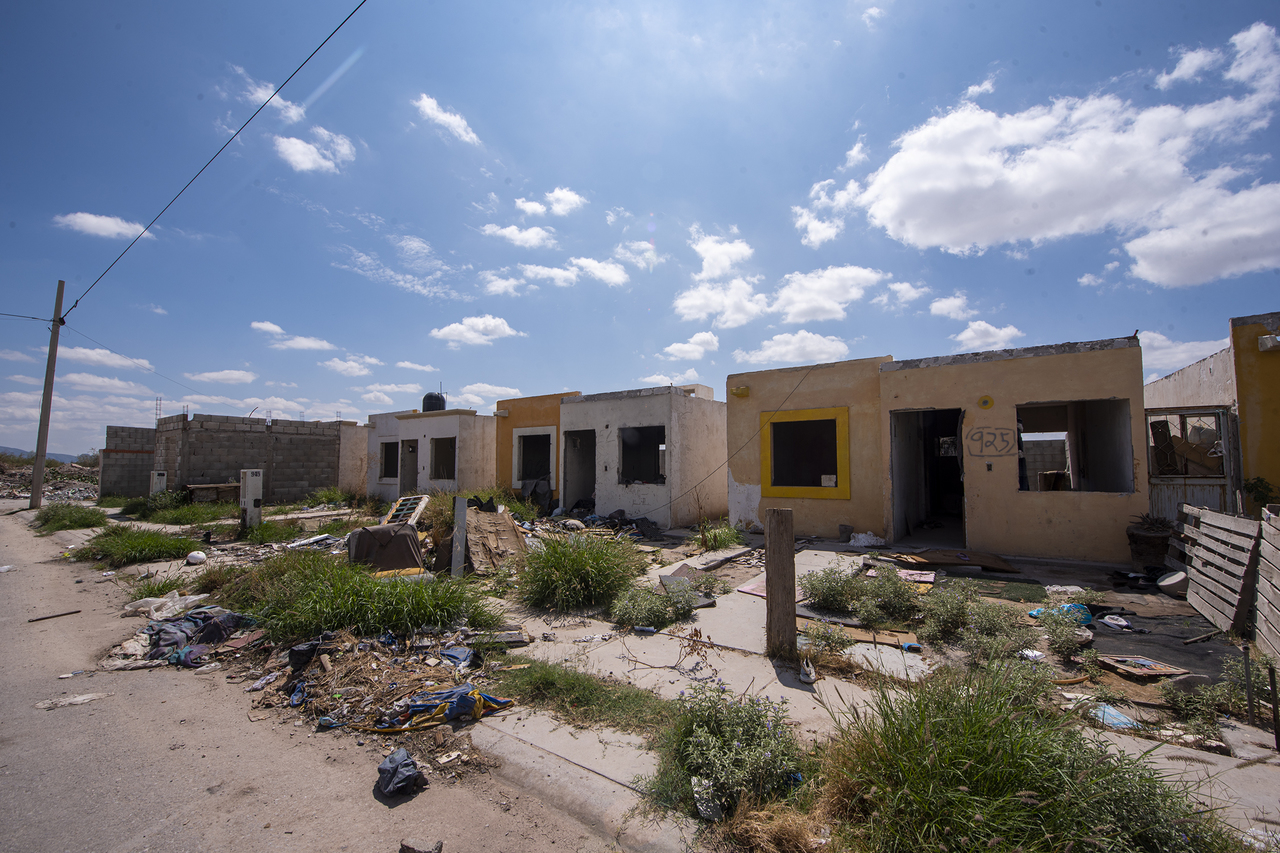 Van por recuperación de viviendas abandonadas en Coahuila