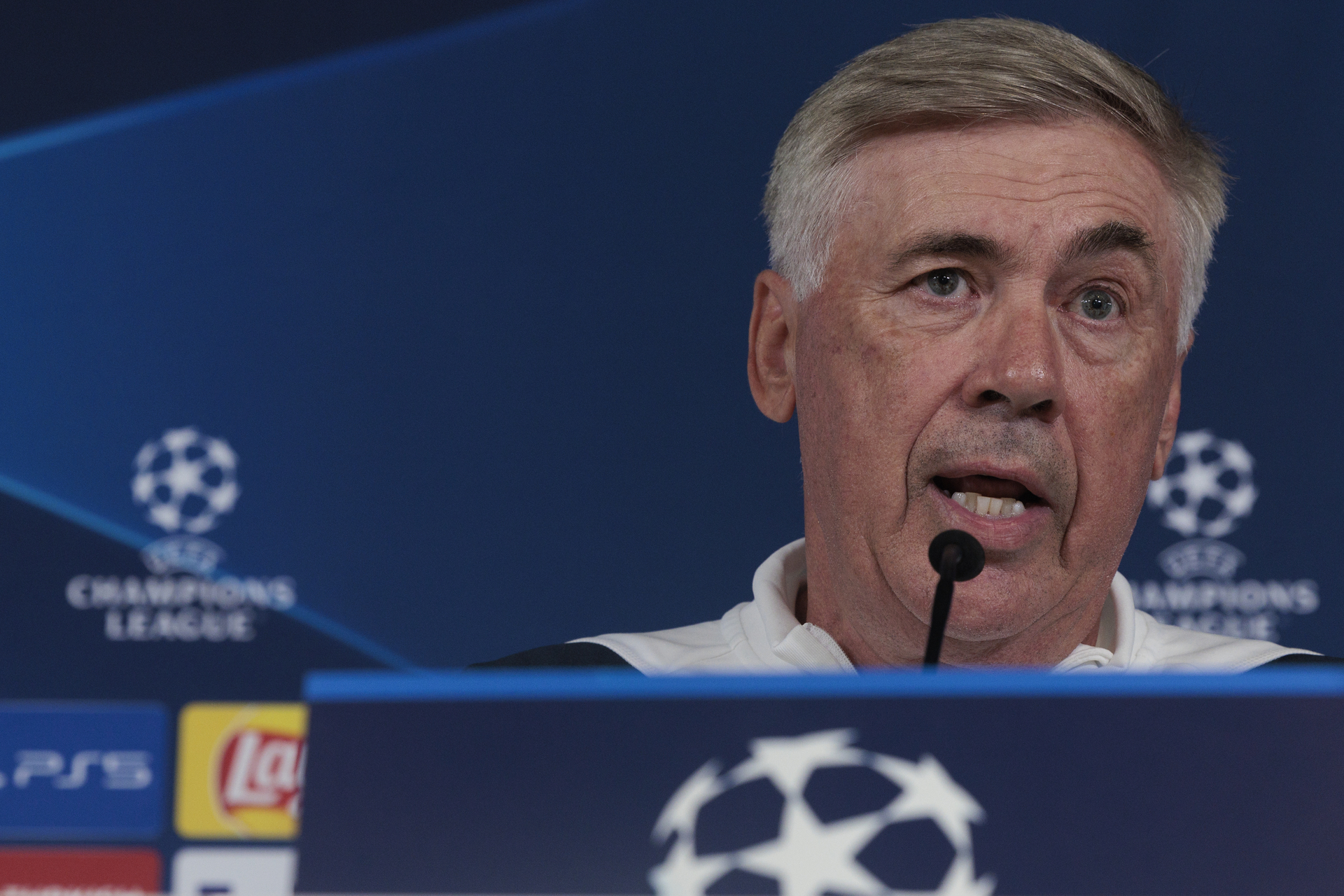 Ancelotti respalda con 'mucho respeto a las futbolistas' tras polémica de selección española