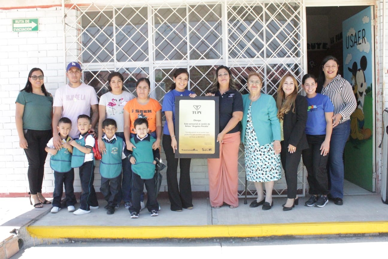 Tupy equipa a escuela con aula sensorial en Saltillo