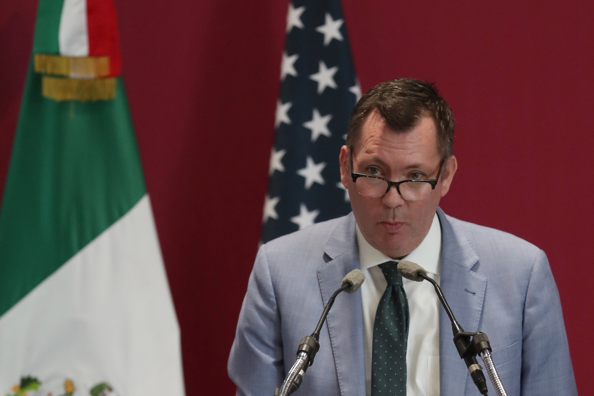 Estados Unidos pide a México monitorear comercio de acero y aluminio