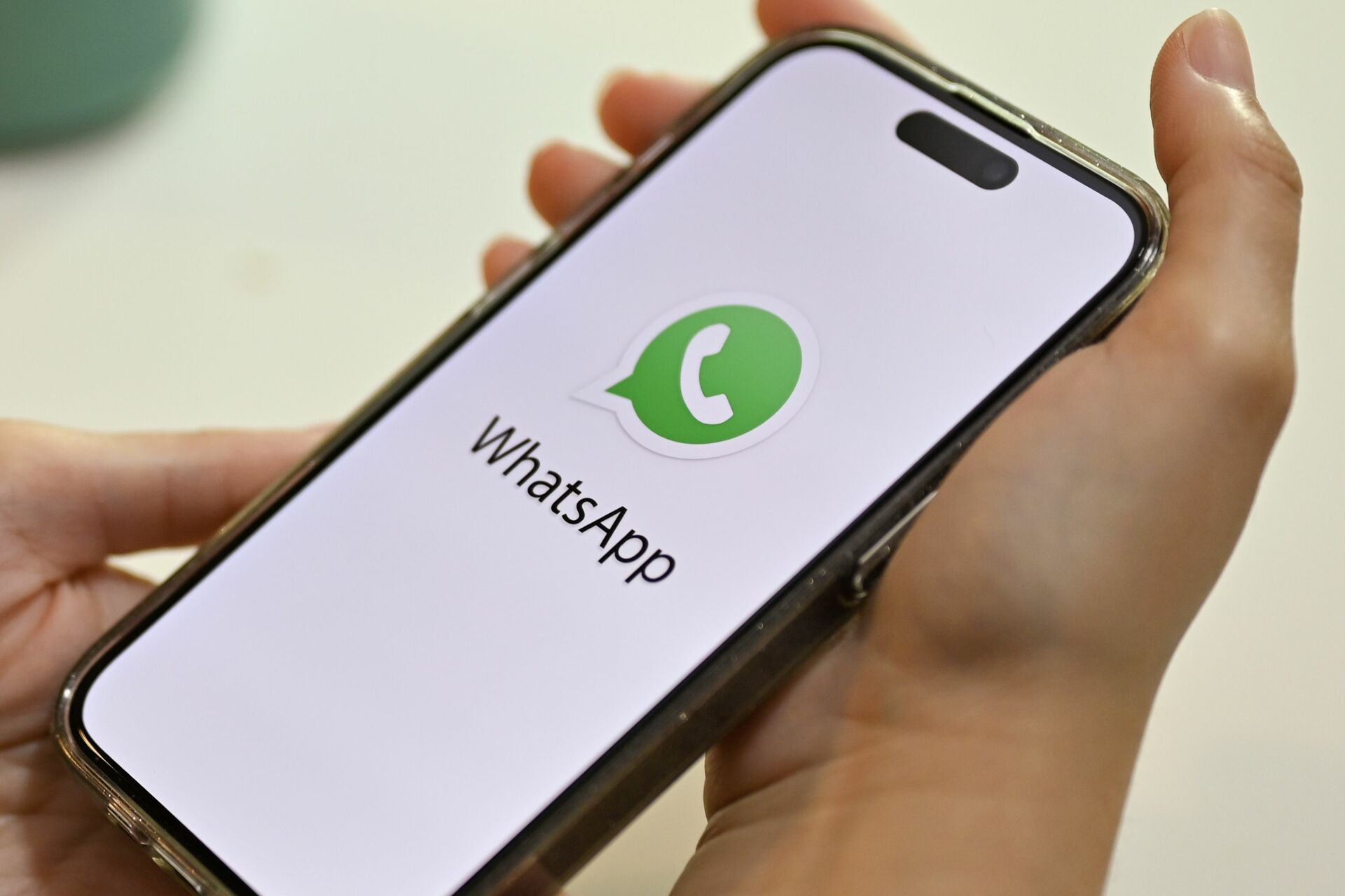 WhatsApp es una herramienta de comunicación muy popular, que incluso cuenta con mensajes de voz.