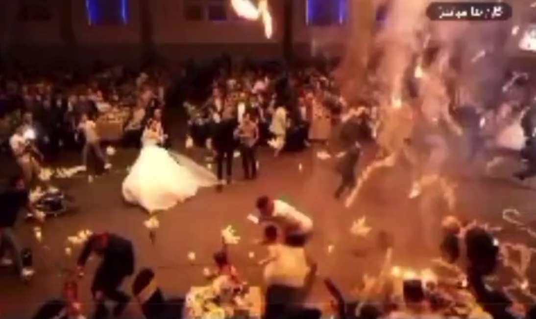 Boda termina en tragedia con incendio; hay al menos 100 muertos
