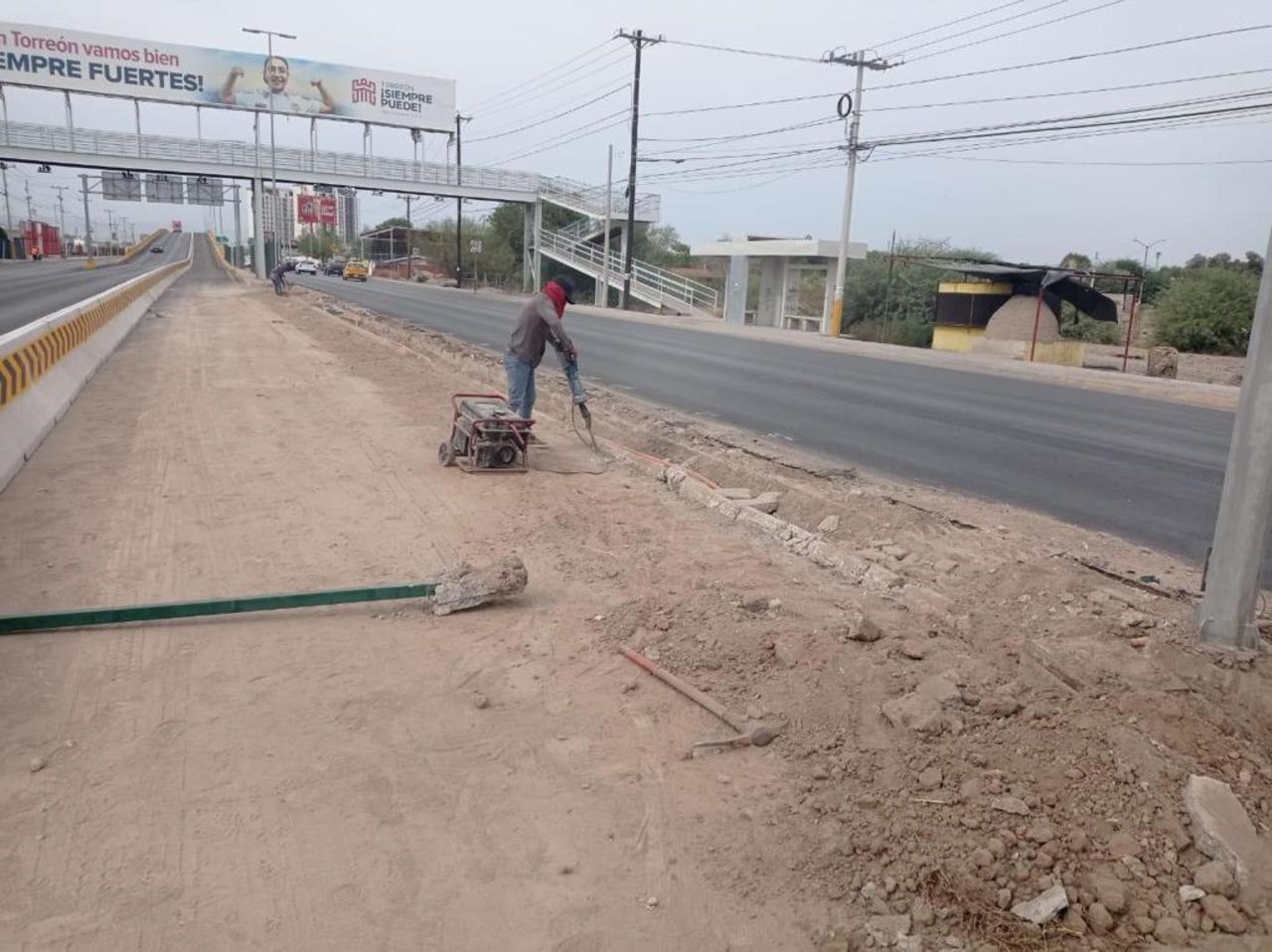 Avanzan obras en puente La Concha de la carretera Torreón-San Pedro