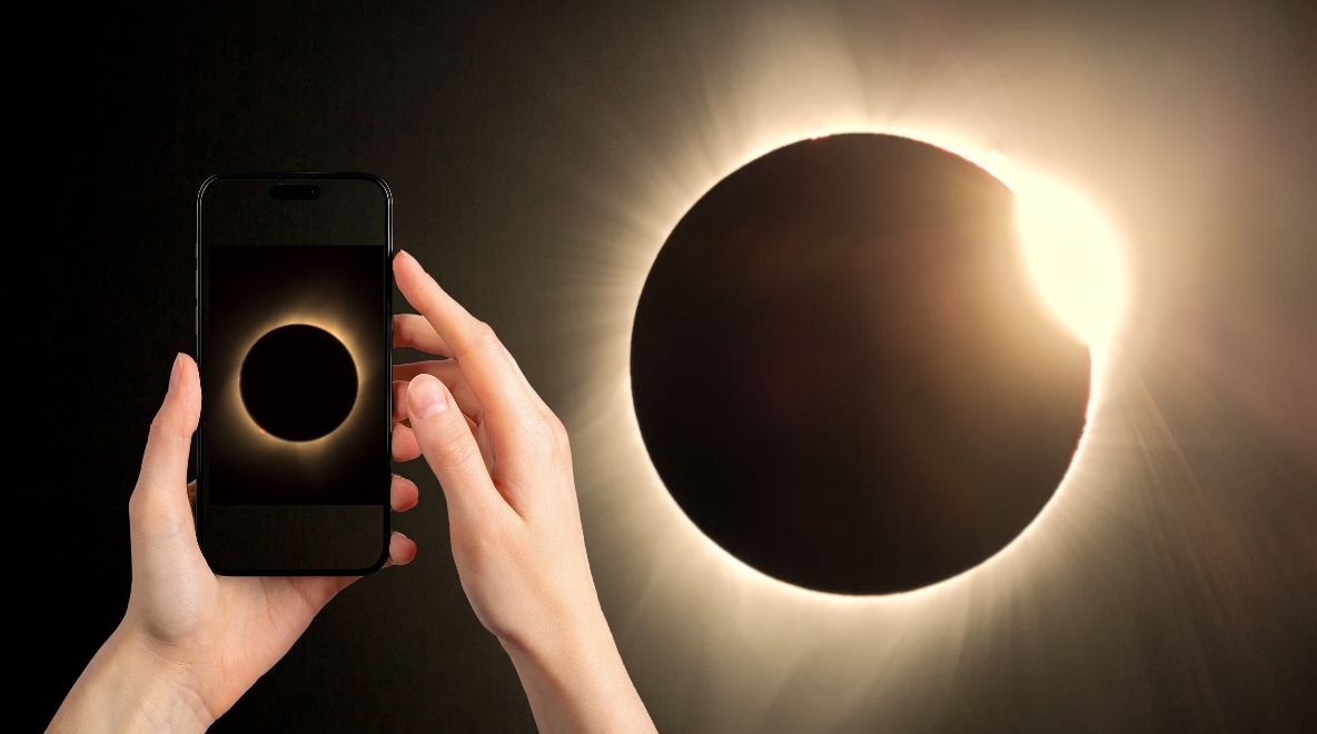 ¿Cómo tomarle fotografías al eclipse de Sol con tu celular? 