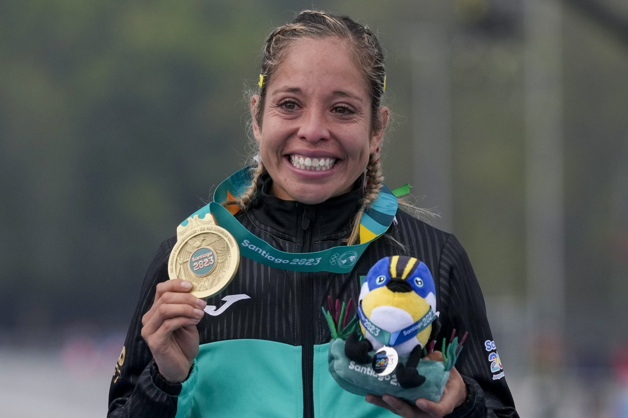 Con tiempo de 2 horas, 27 minutos y 12 segundos, Citlali Cristian Moscote ganó el oro en el maratón femenil de los Juegos Panamericanos.