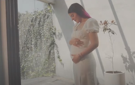 Está creciendo una vida dentro de mí: Lesslie Polinesia anuncia su embarazo