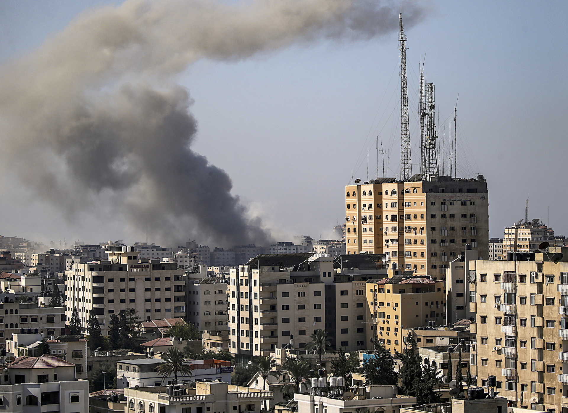 Hamás Anuncia La Muerte De 50 Rehenes A Causa De Los Bombardeos Israelíes 1977