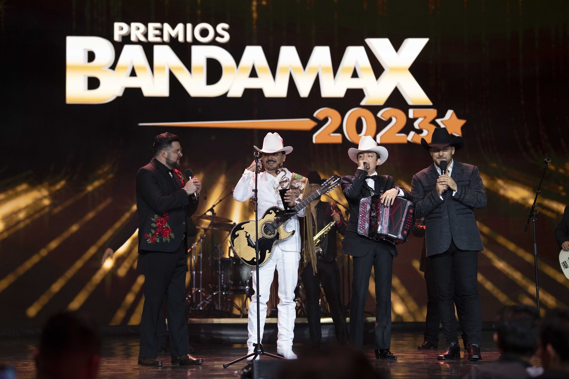 Pasarán en TV abierta entrega de Premios Bandamax 2023