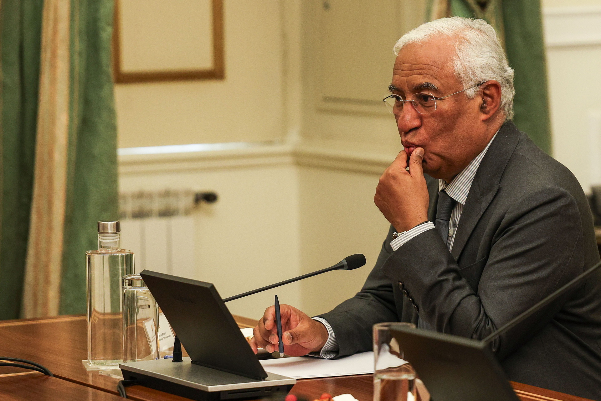 Primer ministro de Portugal lamenta convocatoria de elecciones anticipadas