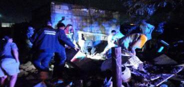 Hombre queda atrapado tras derrumbarse el techo de una vivienda en Matamoros