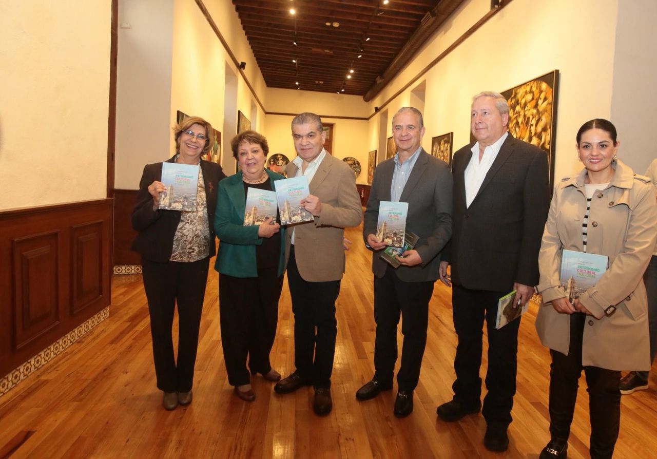 El gobernador de Coahuila felicitó al alcalde de Saltillo, al Cabildo y su equipo de trabajo por la iniciativa de entregar el Atlas.