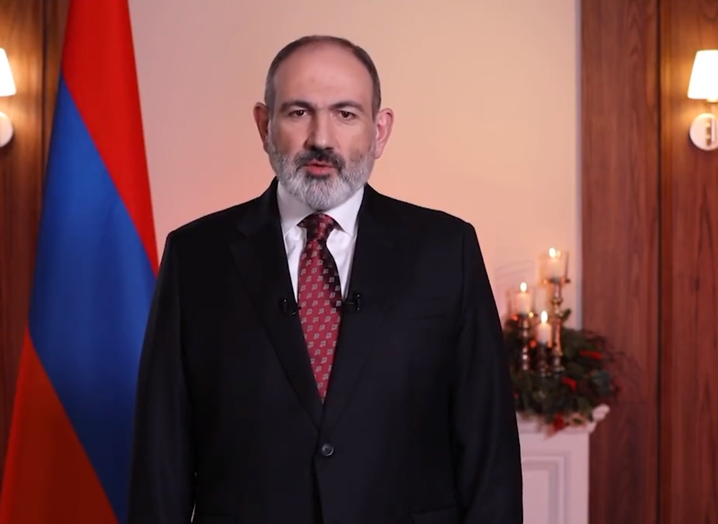 Según el primer ministro armenio, tal política es percibida en Ereván como 'la preparación de una nueva guerra, una nueva agresión militar contra Armenia'. (X)