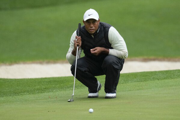 Tiger Woods volverá a jugar a finales de mes